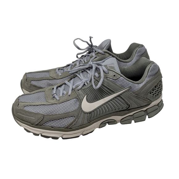 Nike Zoom Vomero 5 Men's Sneakers Gray Size 15 - Picture 1 of 10